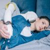 Девушка страдает от безответной любви
